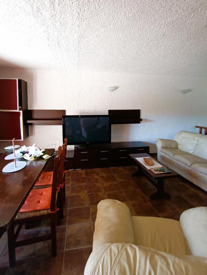 Central House Porto Rotondo Extérieur photo